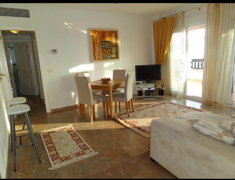 Beachfront Penthouse Apartment With Large Terrace And Breathtaking Sea Views Close To Marbella Spain Sitio de Calahonda 외부 사진